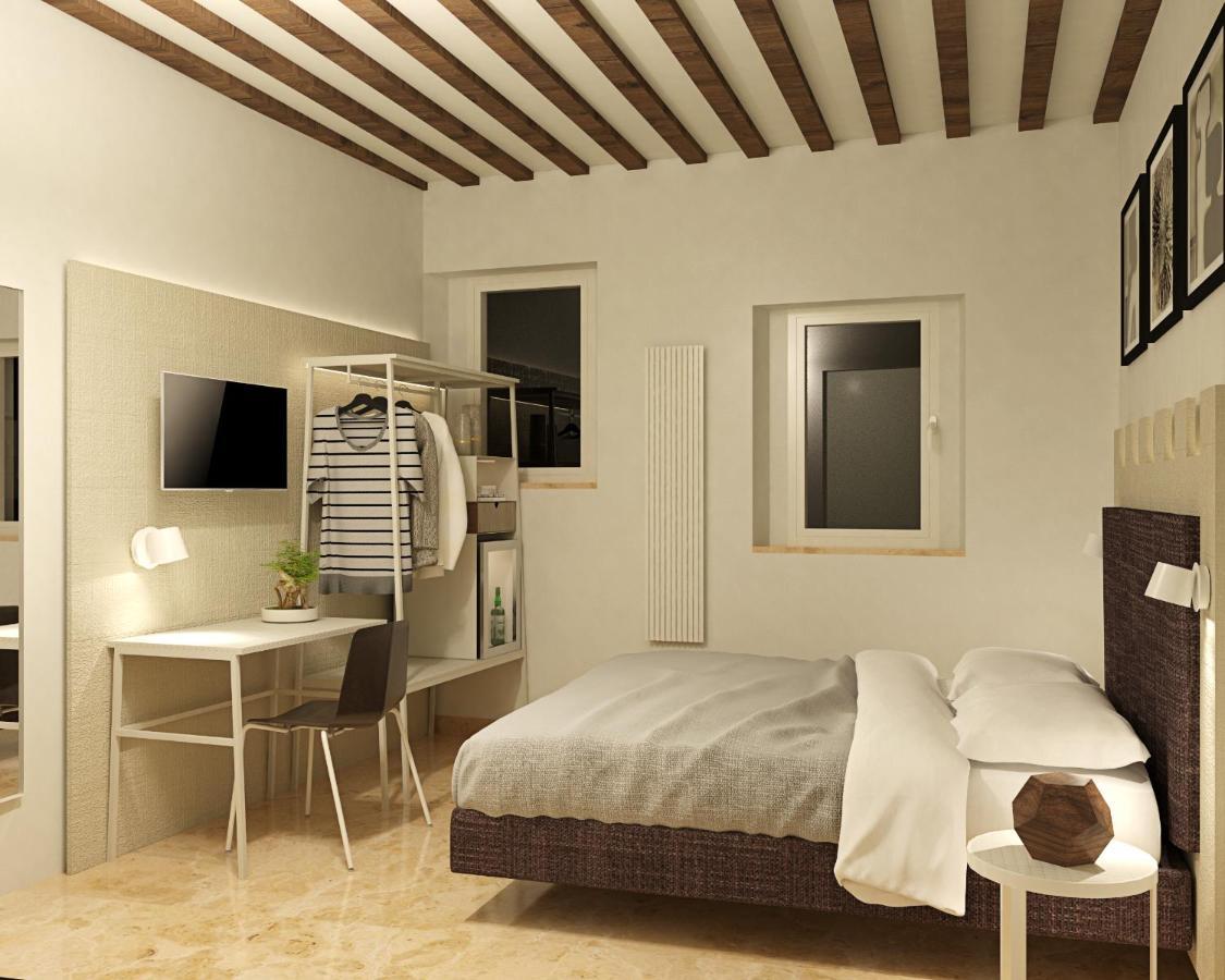Torre Del Fuggisole Hotel เซียนา ภายนอก รูปภาพ